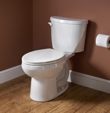 American Standard Mainstream 4.8L Single Flush Standard Height Elongated 2-Piece Toilet in White with Lined Tank