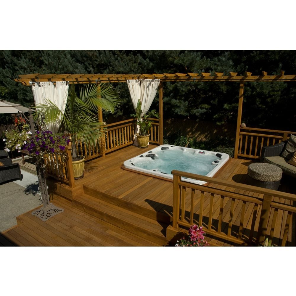 2x6x10 Premium Knotty Cedar Wood