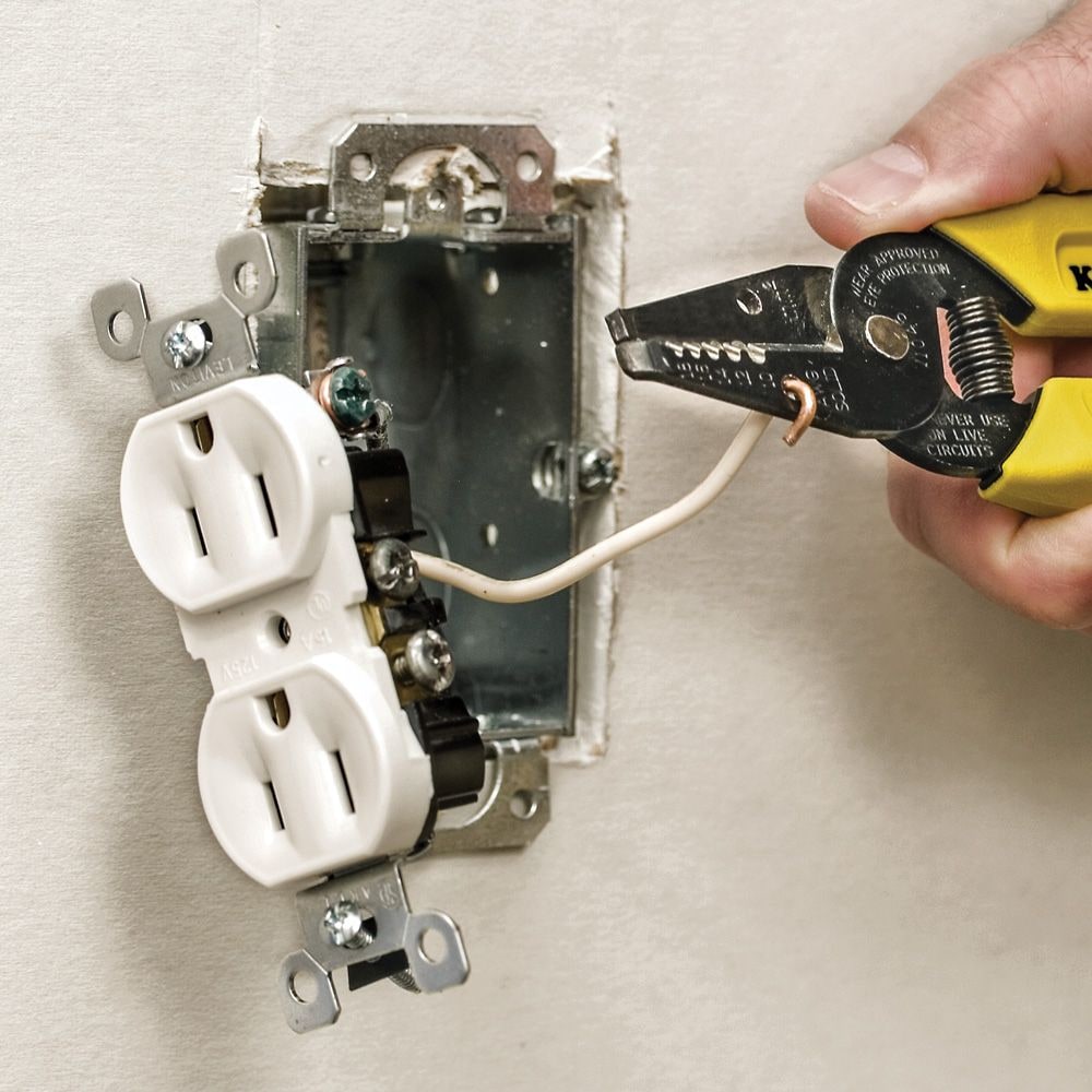 Pince à dénuder 12 pièces avec pince à bande