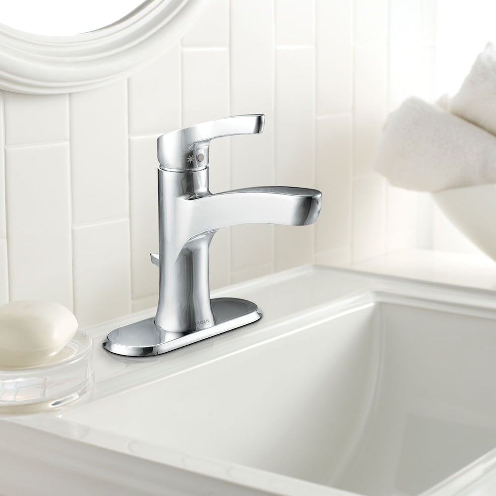 Robinet de lavabo de salle de bain à poignée unique Danika de 4 pouces avec plaque de pont en chrome (vidange et valve incluses)