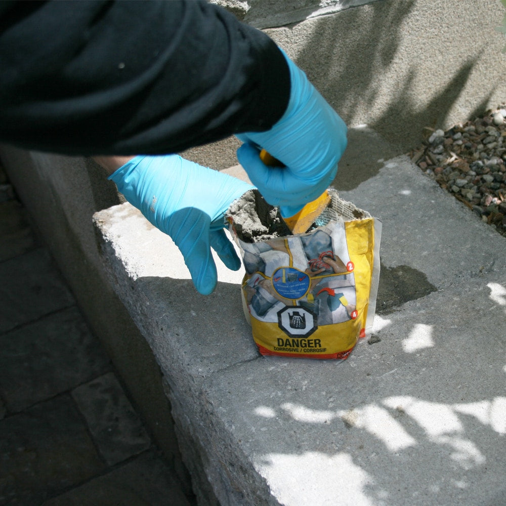 Sika Mix&Go, 1.25 Kg Patch Repair Mortar, Fast Setting, Concrete, Masonry, Cement & Blockwork Repair