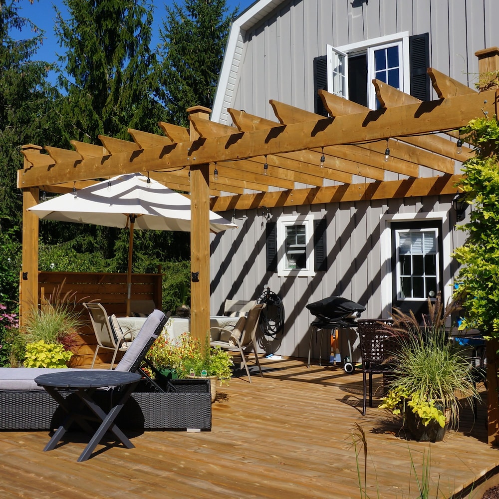 6 x 6 x 16' Pressure Treated Wood Post (Suitable for Ground Contact)