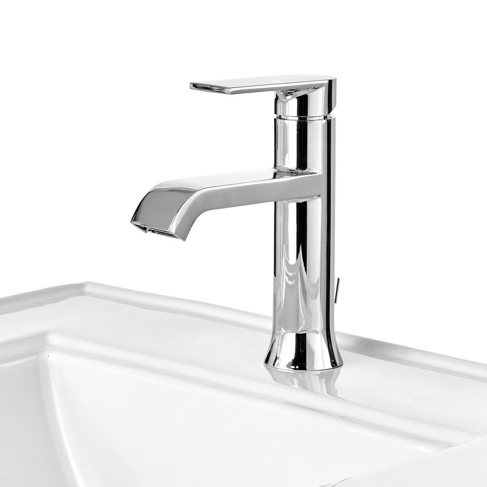 Genta Single Handle 4-inch Centerset/Single Hole Bathroom Sink Faucet/Tap with Deck Plate in Chrome (Drain and Valve Included)