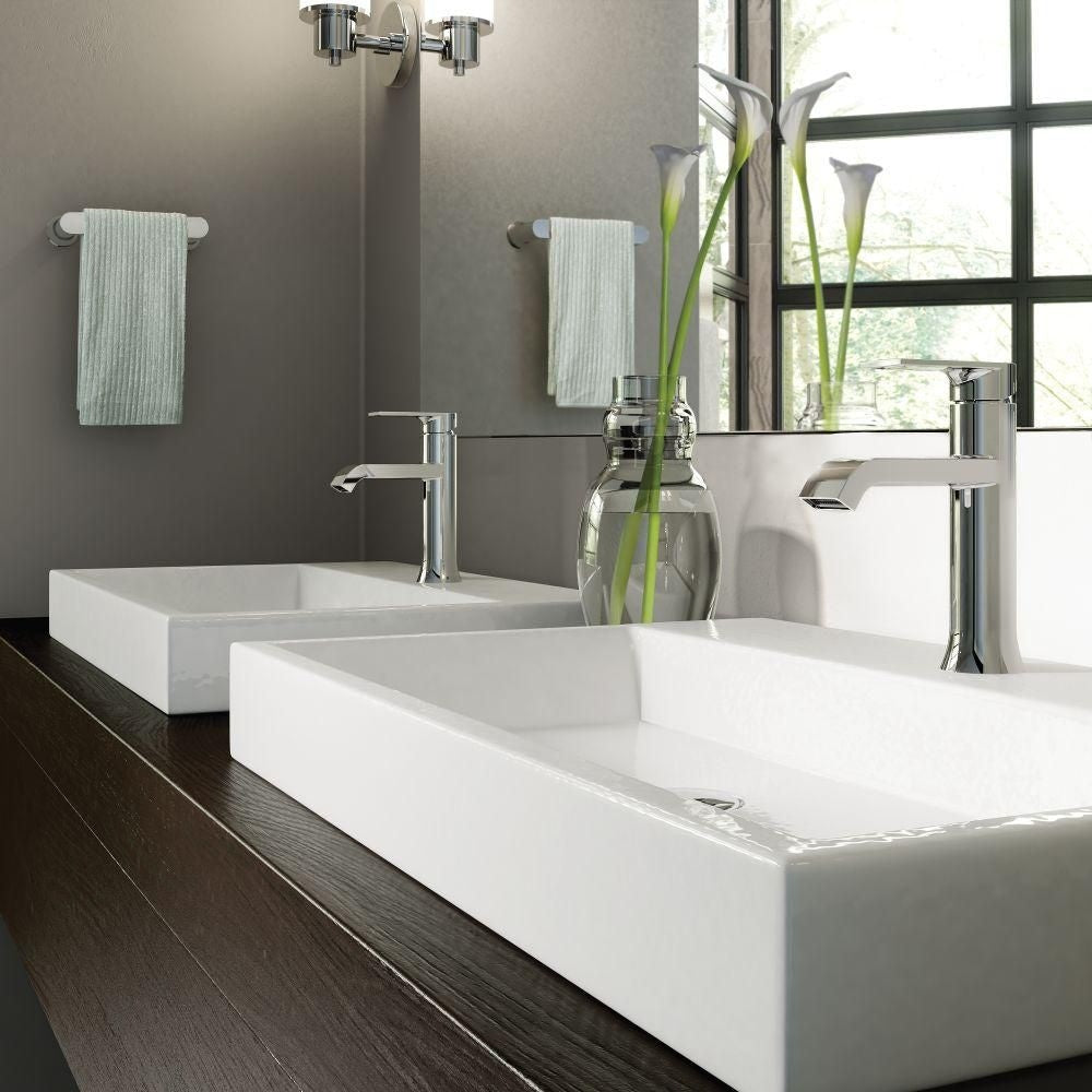 Genta Single Handle 4-inch Centerset/Single Hole Bathroom Sink Faucet/Tap with Deck Plate in Chrome (Drain and Valve Included)