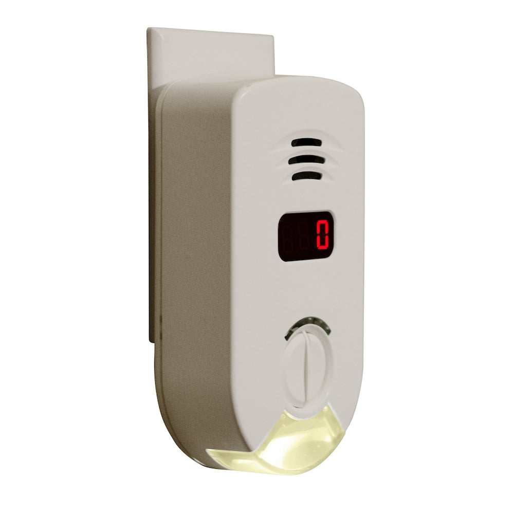 Plug-In Carbon Monoxide Alarm with Nightlight and Digital Display