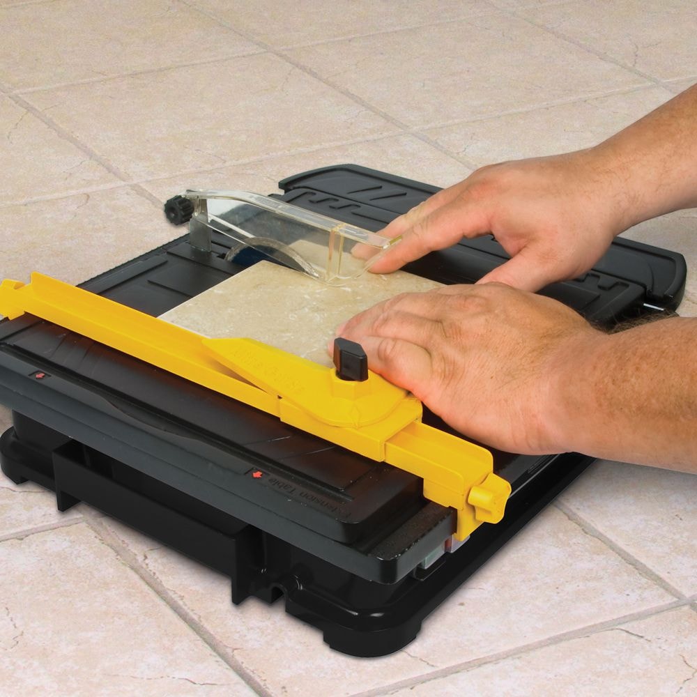 Scie à carrelage Torque Master de 4 pouces, 3/5 HP