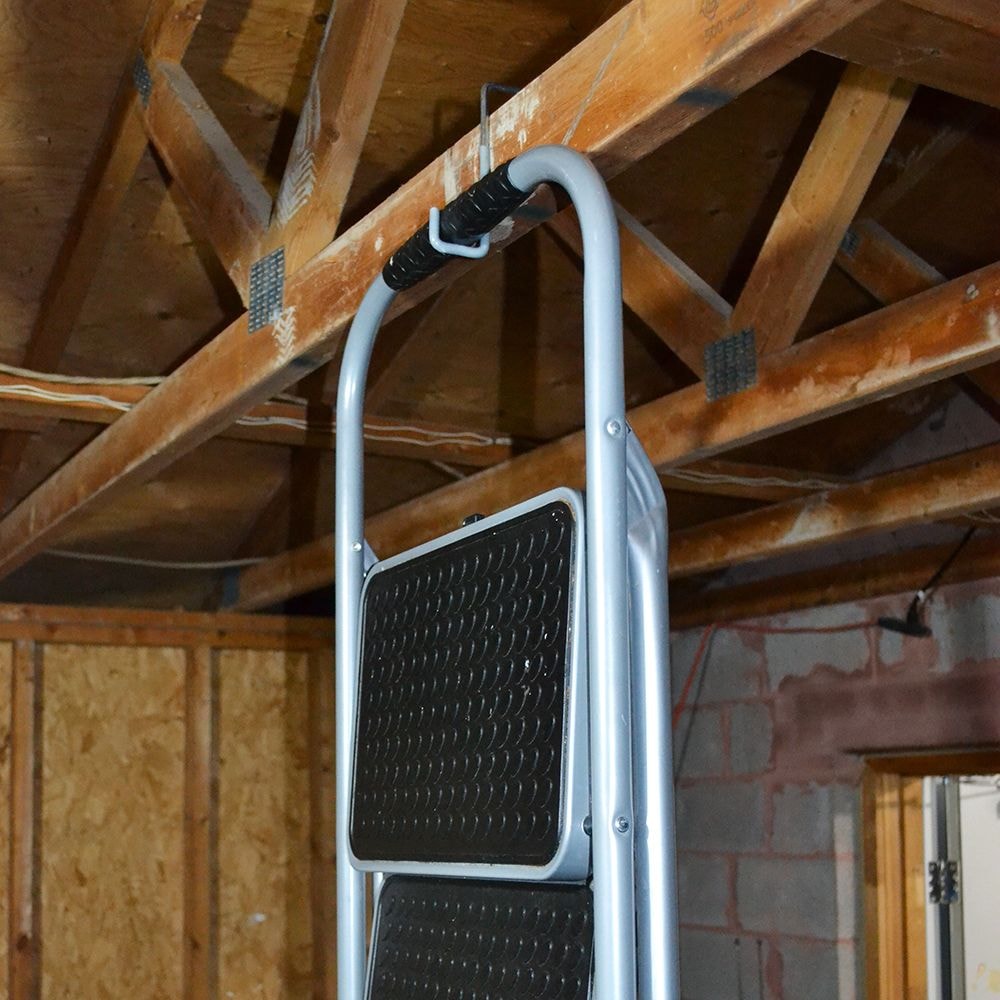 1/4 x 5 ¾-in Rafter Hanger, 20lb