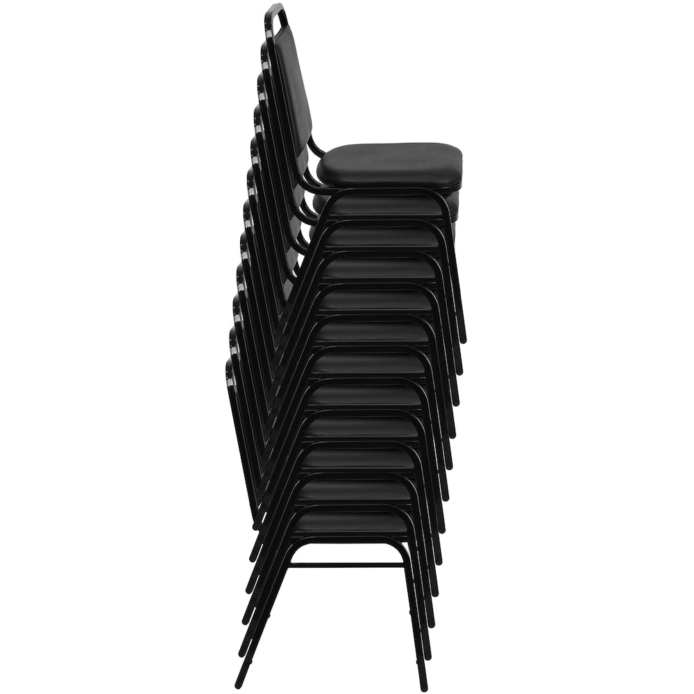 Chaise de banquet à dossier trapézoïdal