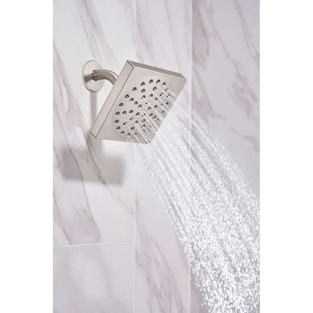 Robinet de baignoire-douche à poignée unique Genta à 1 jet avec pomme de douche à effet pluie en nickel brossé résistant aux taches (robinet inclus)