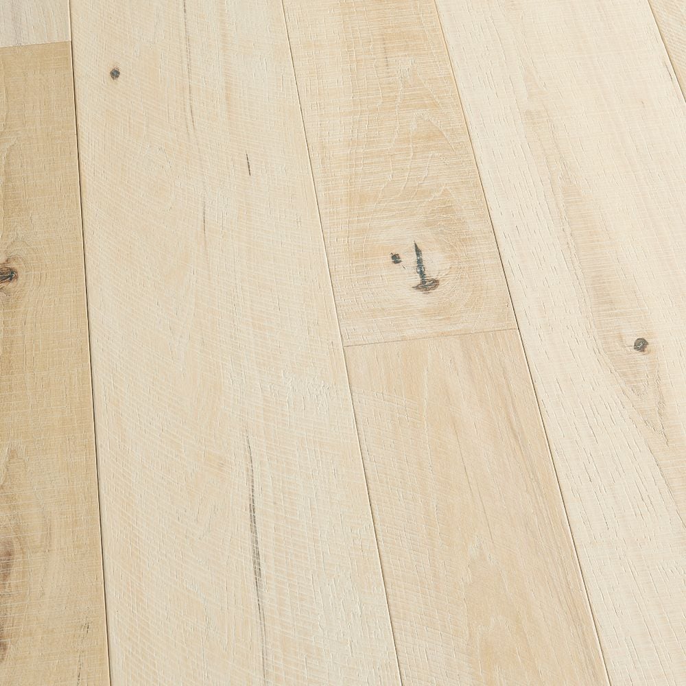 Hickory Mandalay 1/2-inch x 5 and 7-inch x Varying Length Engineered Hardwood Flooring (24.93 sq.ft./case)