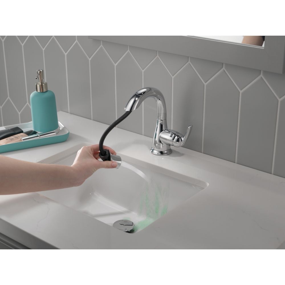 Robinet de lavabo de salle de bain à poignée unique à trou central de 4 pouces Broadmoor en chrome