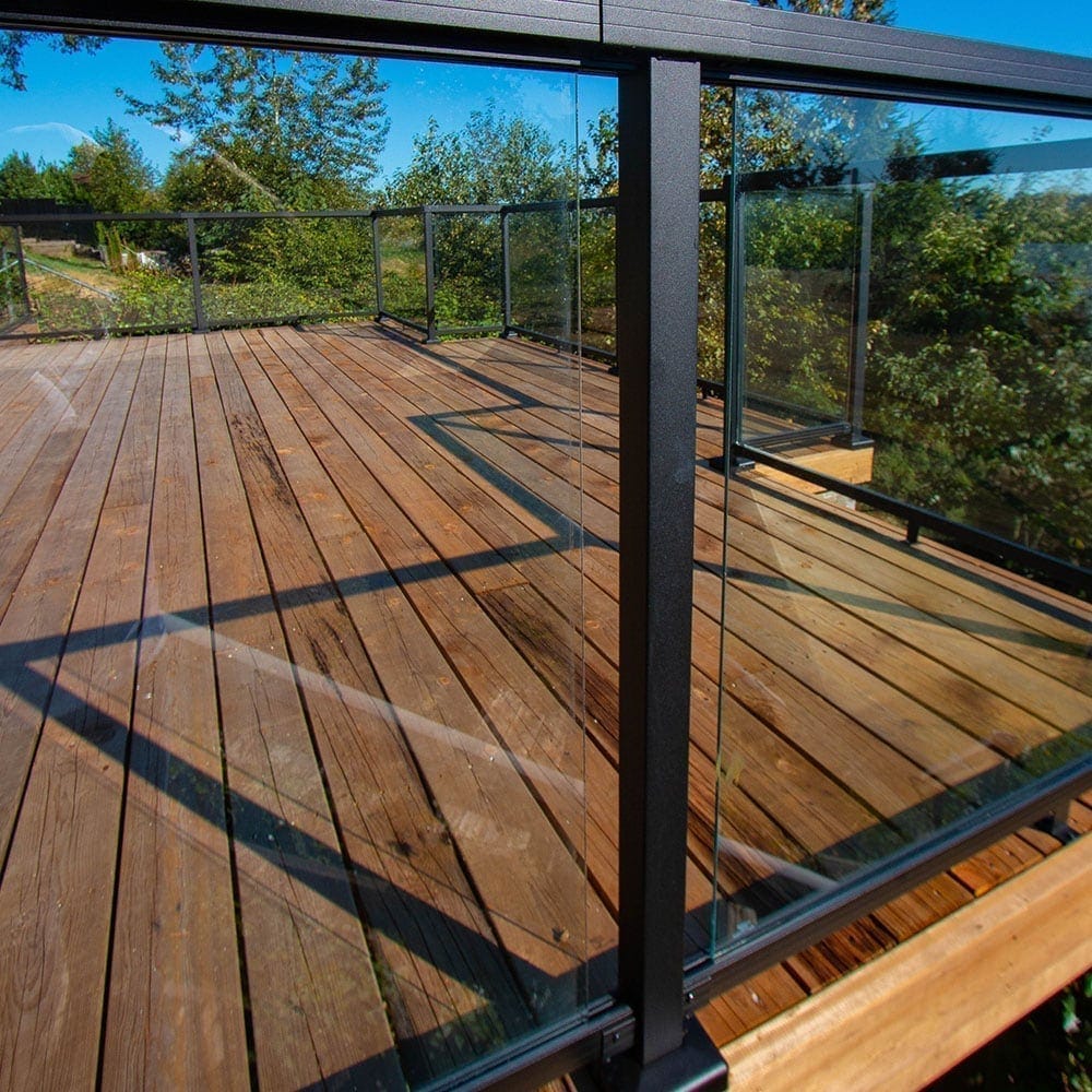 Ensemble de poteaux intermédiaires pour garde-corps de terrasse en aluminium de 42 pouces de hauteur en noir mat