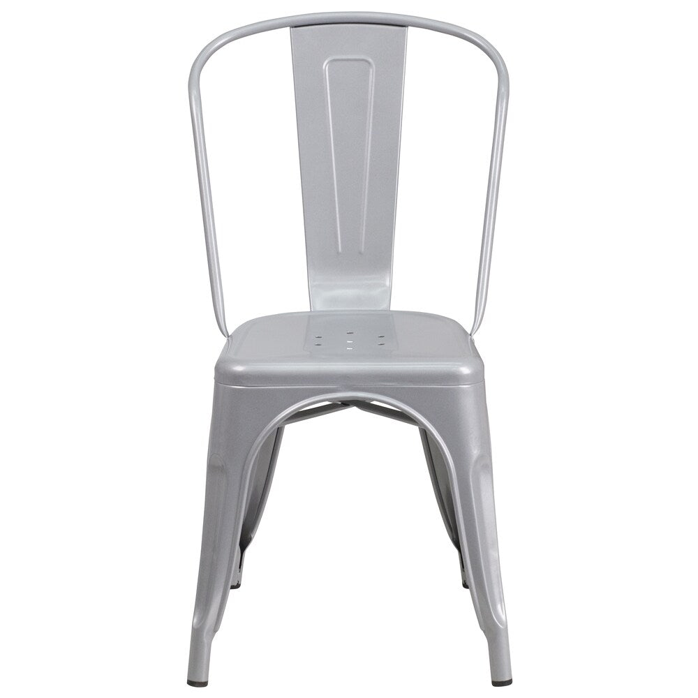 Chaise en métal argenté