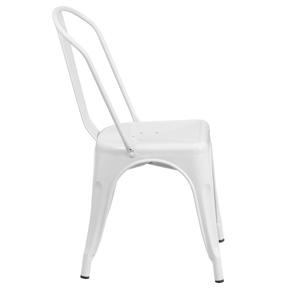 Chaise en métal blanc
