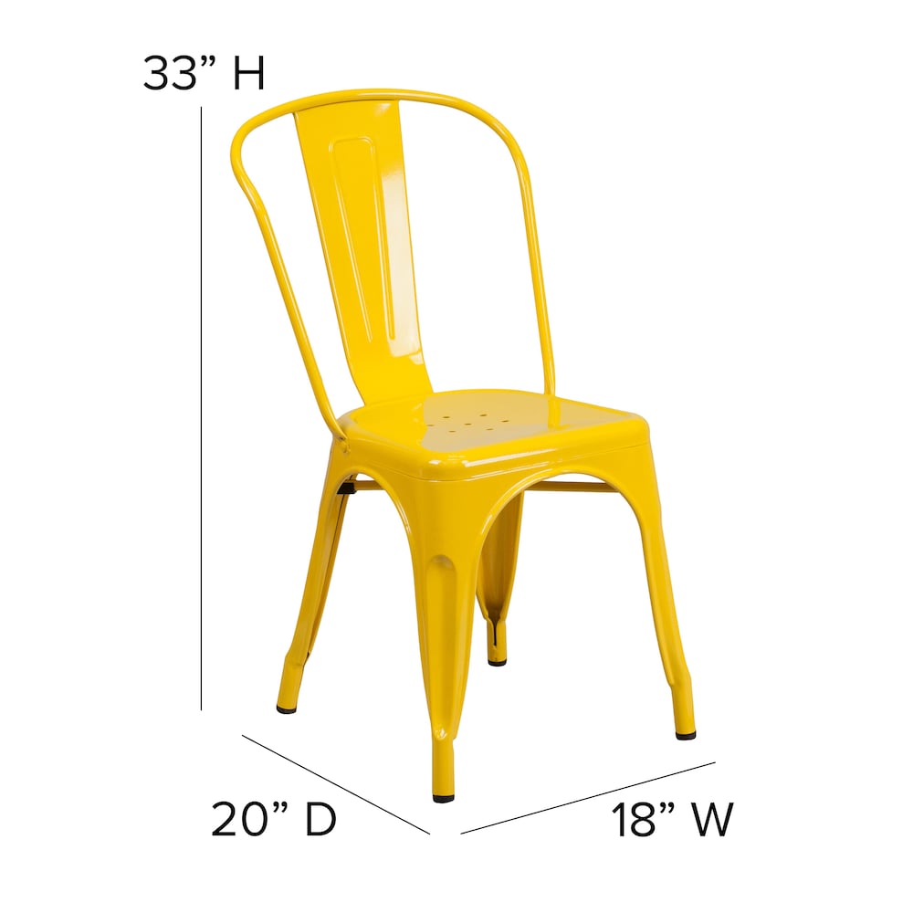 Chaise en métal jaune