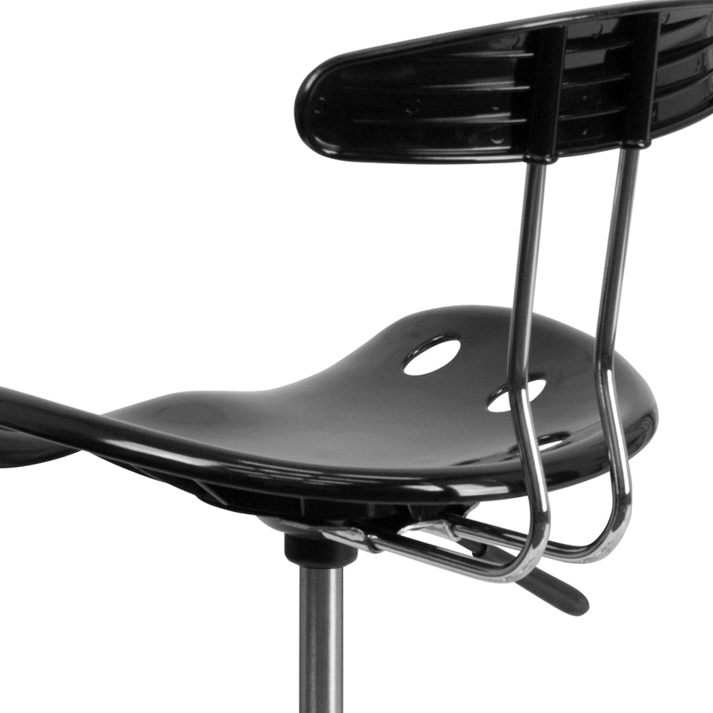 Tabouret de dessinateur noir et chromé vibrant avec siège de tracteur