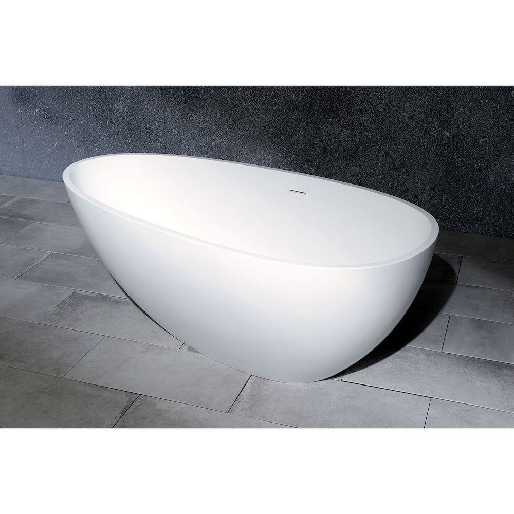 Baignoire autoportante Madalyn de 59 po à fond plat en pierre mate à surface solide en blanc