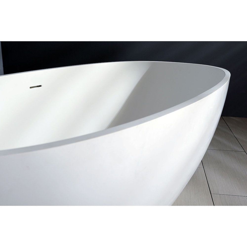 Baignoire autoportante à fond plat Claira de 65 po en pierre mate à surface solide en blanc