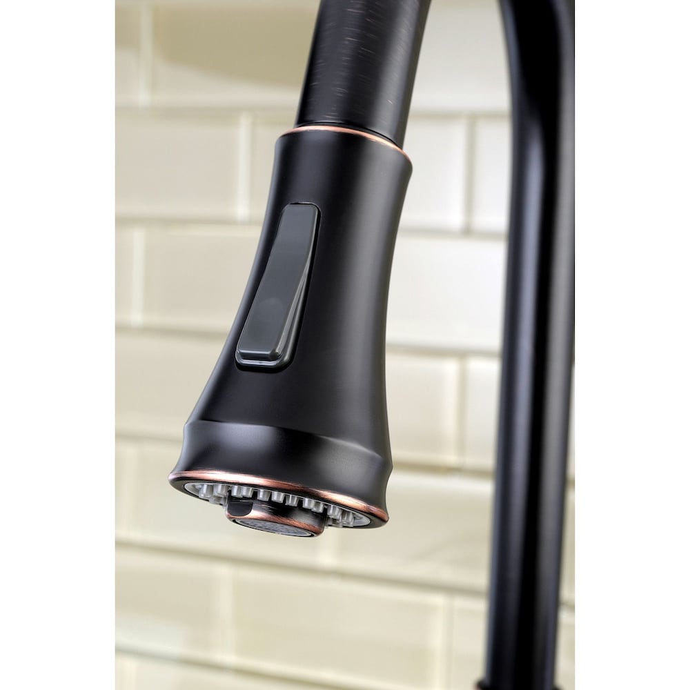 Classic Single-Handle Pull-Down Sprayer Kitchen Faucet in Oil Rubbed Bronze