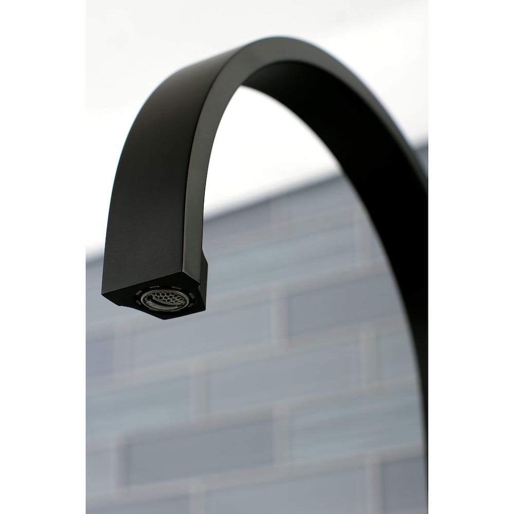 Modern Single-Handle Standard Kitchen Faucet with Side Sprayer in Matte Black and Chrome
