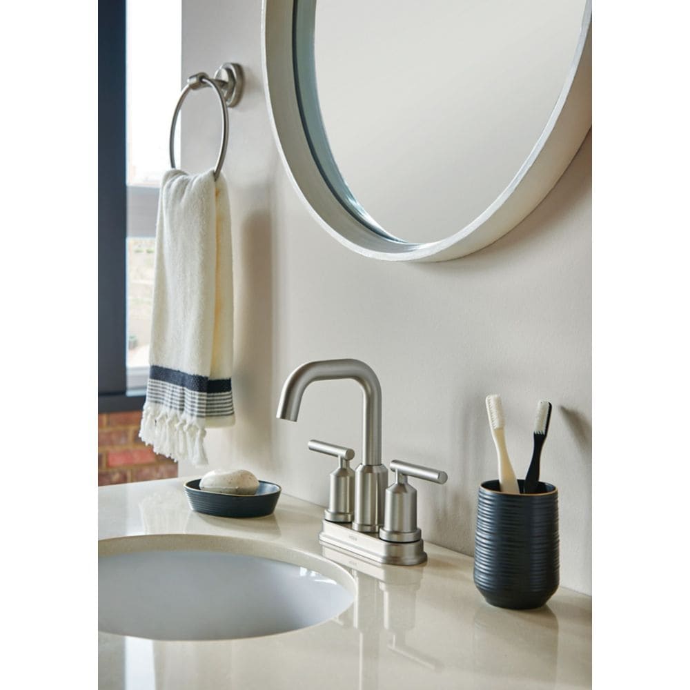 Robinet de lavabo de salle de bain à 2 poignées Gibson de 4 pouces en nickel brossé résistant aux taches (drain et valve inclus)