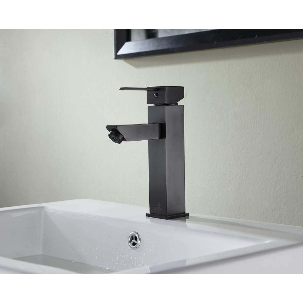 Pygmy Single Hole Single Handle Bathroom Faucet in Oil Rubbed Bronze