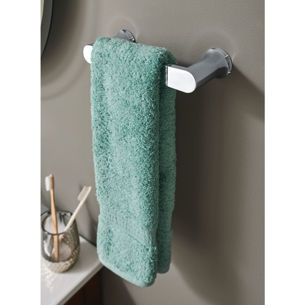 Ensemble de robinetterie pour lavabo de salle de bain Genta à poignée unique de 4 pouces avec plaque de pont, porte-serviettes à main et porte-serviettes en papier en chrome