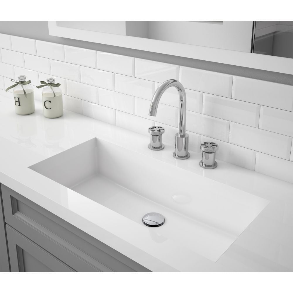 Robinet de salle de bain à bec haut à 2 poignées et à large entraxe de 8 pouces Nova en chrome