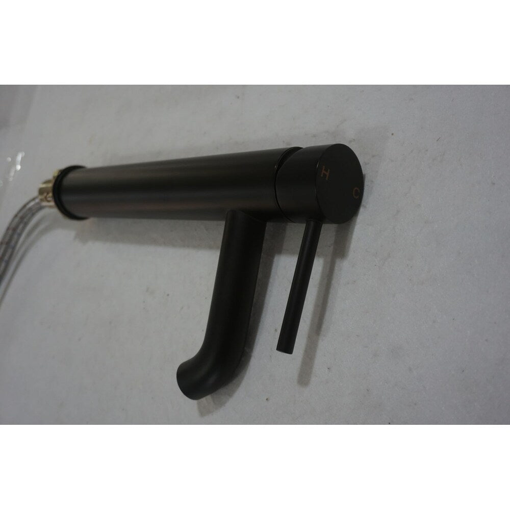Robinet en laiton sans plomb approuvé CUPC pour montage sur pont de couleur noire AI-28794
