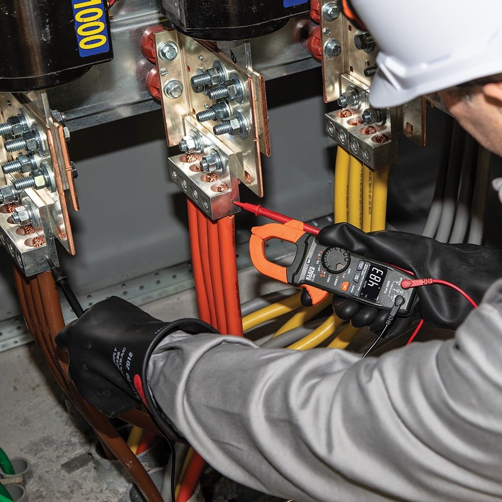 Pince ampèremétrique numérique AC/DC, plage automatique 400 A