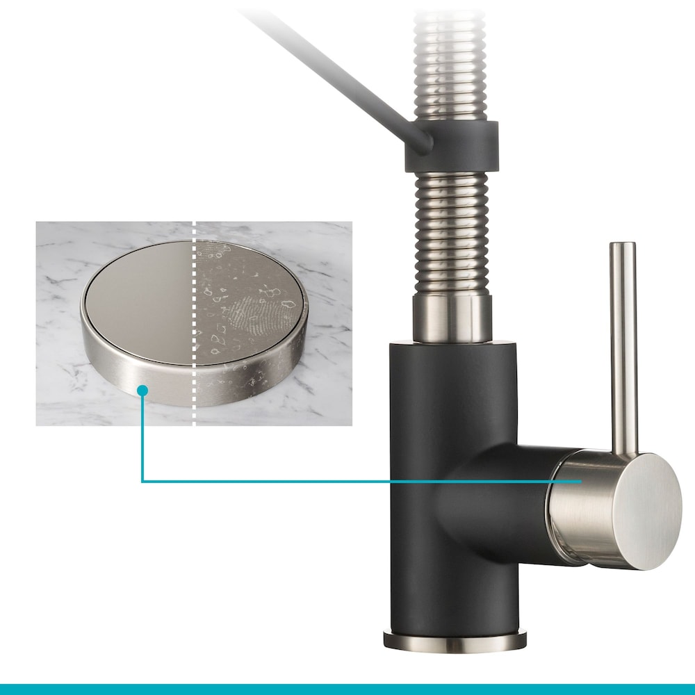 Single Handle Faucet with Dual Function Pull-Down Sprayer in Matte Black