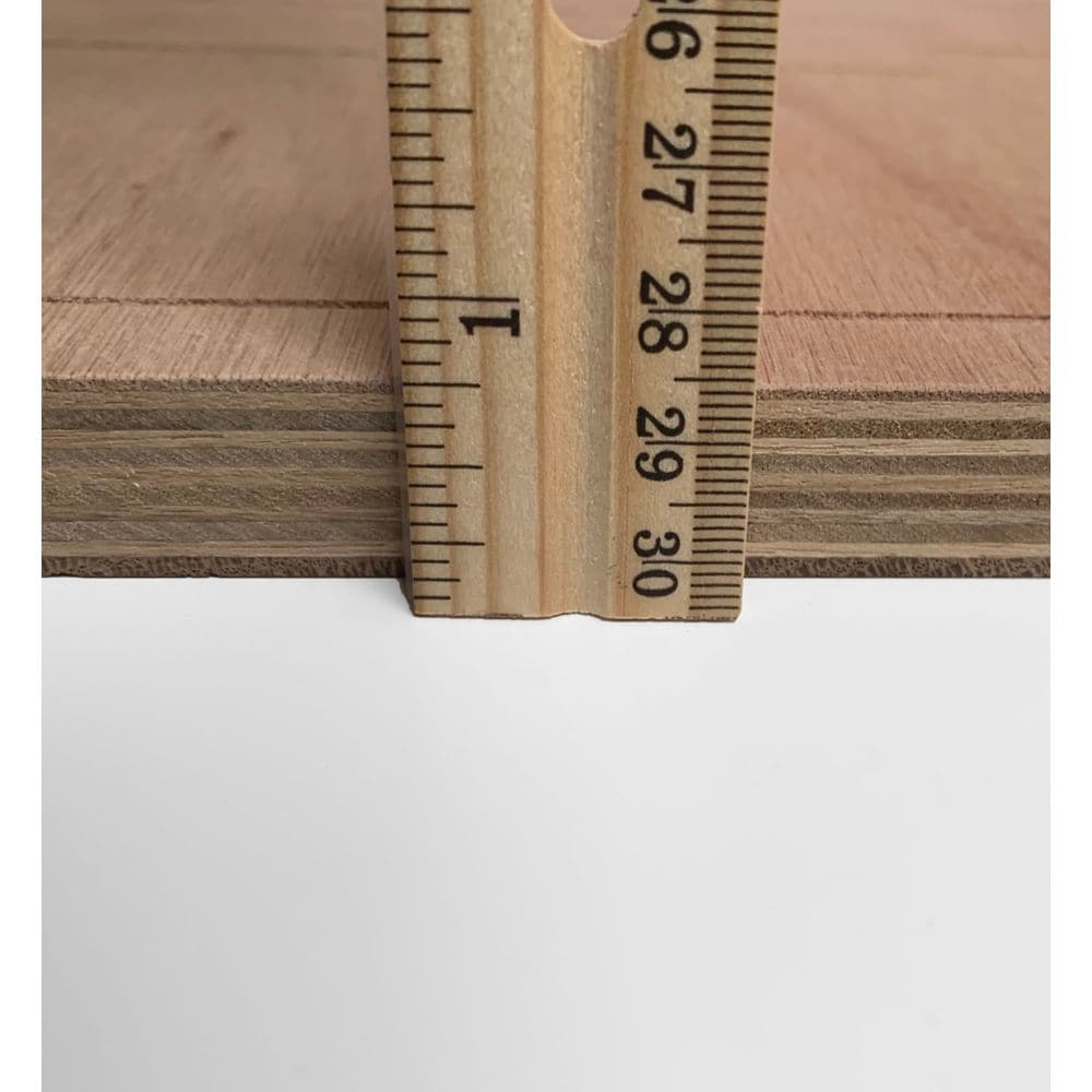Plancher, bois d'ingénierie, 3/4 x 8 1/2 po, Chêne blanc caramel écossais ambré (20,84 pi2/boîte)