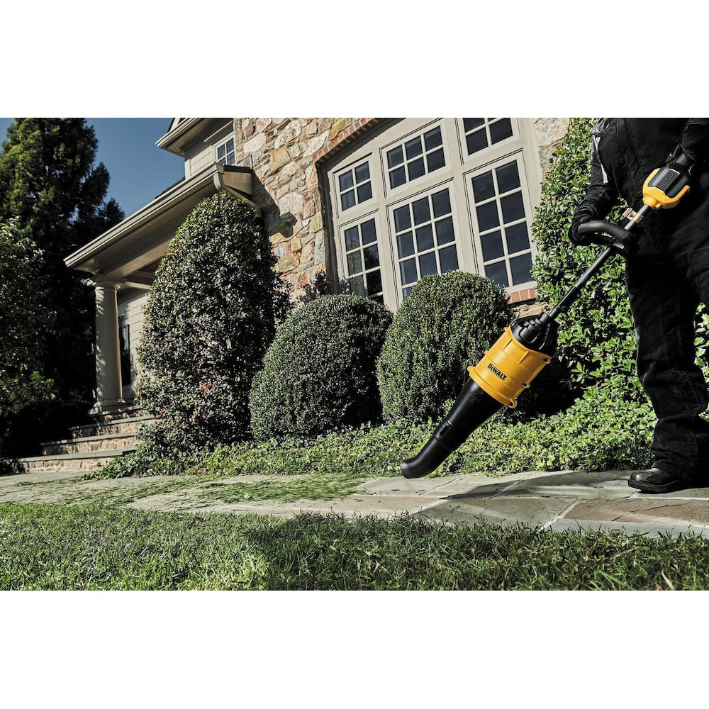 60V MAX FLEXVOLT Lithium-Ion Cordless Brushless 17-inch Folding Attachment Capable String Trimmer Kit with 9Ah Battery and Charger
