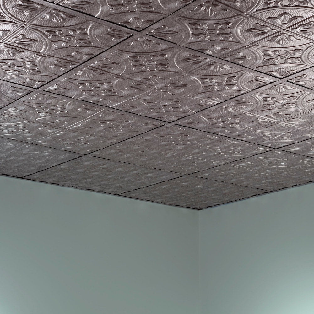 Dalle de plafond traditionnelle 2, 2x2, finition argentée à hachures croisées, paquet de 5 (20 pi2)