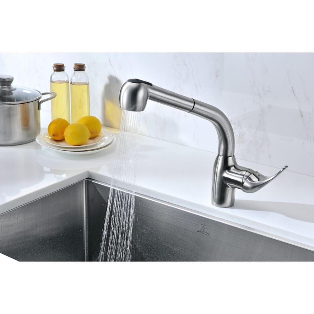 Harbour Single-Handle Pull-Out Sprayer Kitchen Faucet in Brushed Nickel