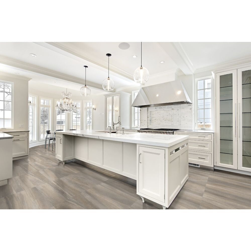 Porcelaine HD Finn Cabin 12 po x 24 po (15,50 pi2/boîte)