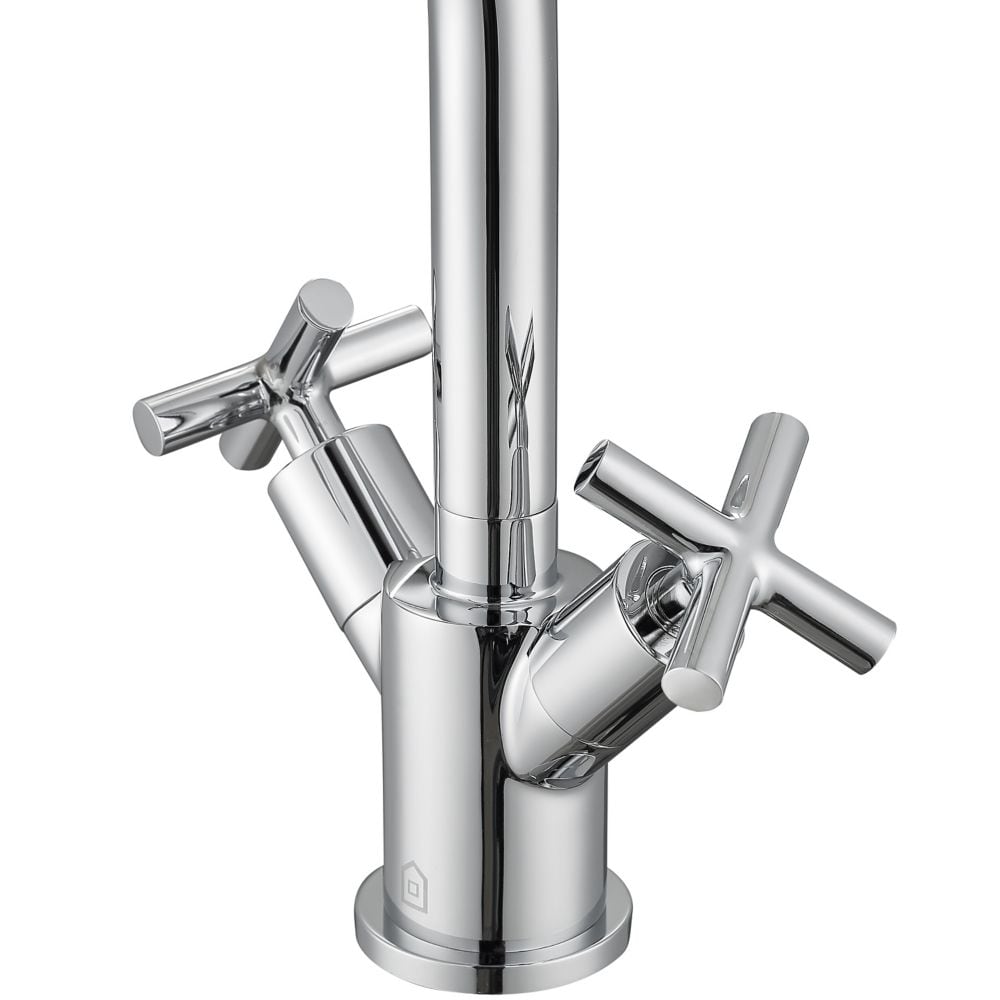 Ava Single-Hole 2-Handle Bathroom Faucet in Chrome