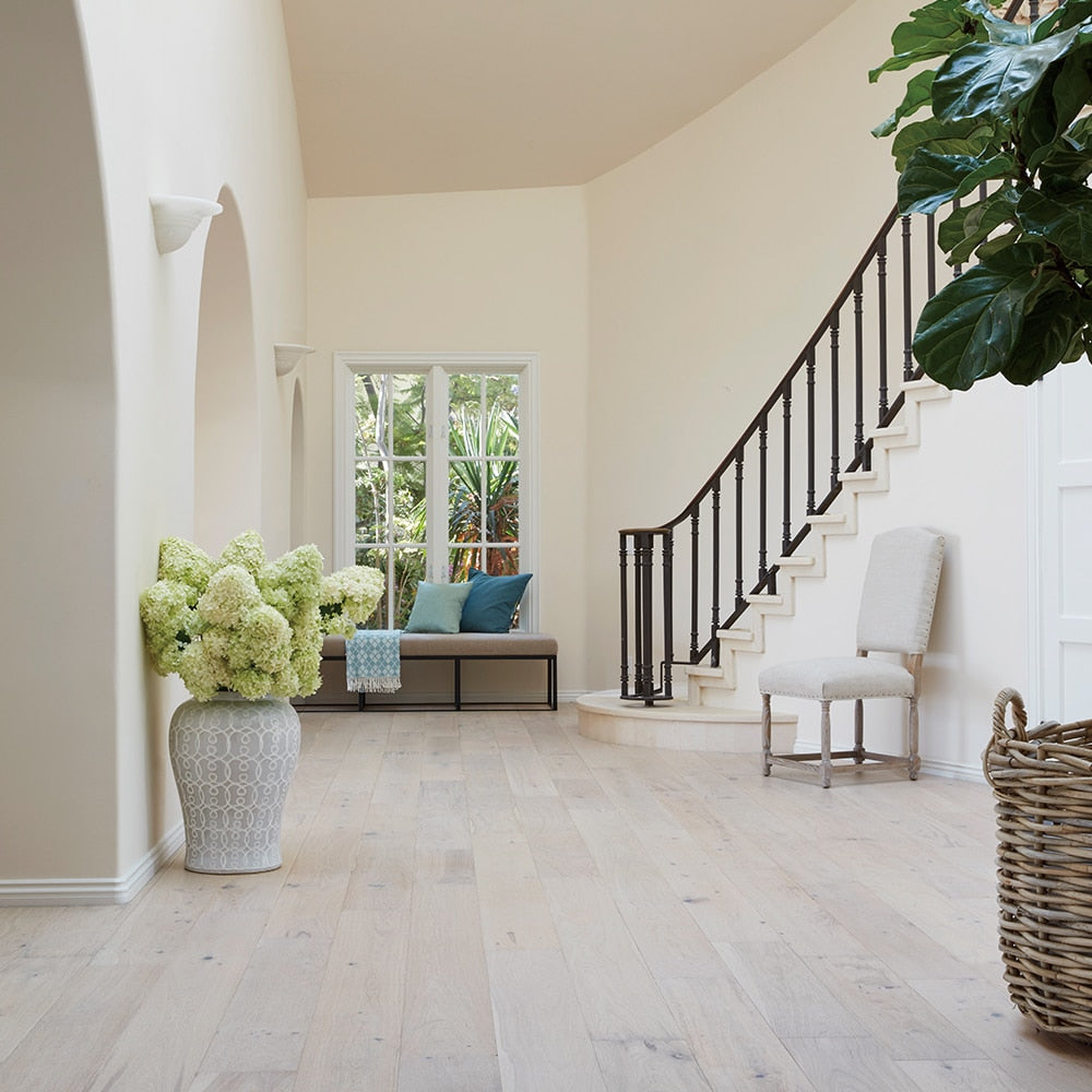 Sample -French Oak Rincon Engineered Click Lock Hardwood Flooring, 6.5 inch x 7 inch