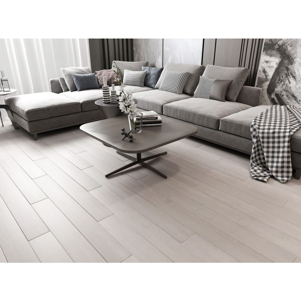 Plancher SPC en bambou d'ingénierie gratté à la main, 7 mm x 5 1/8 po x 36 1/4 po, gris (15,45 pi²/boîte)