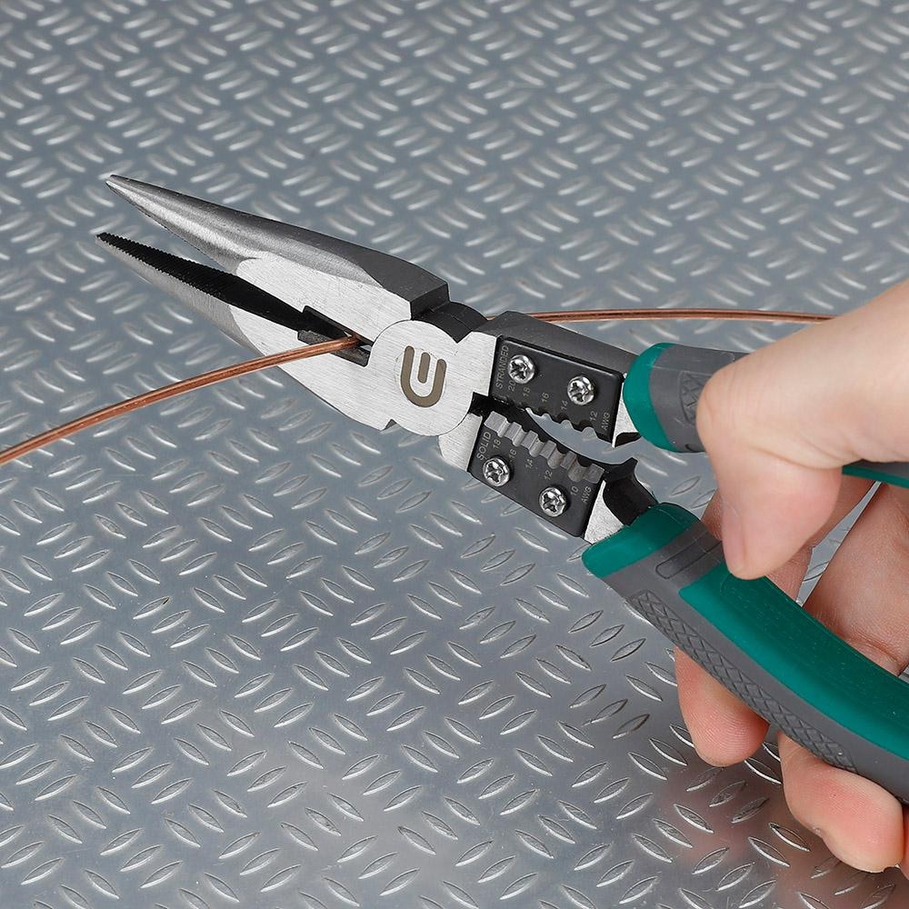 Pince à bec long et dénudeur 2 en 1 de 8 po