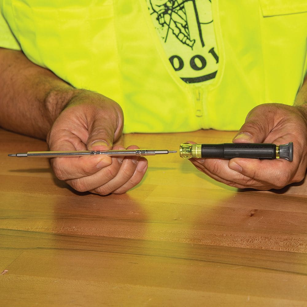 Jeu de tournevis de précision tout-en-1 avec étui