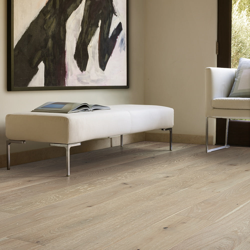 Plancher de bois franc d'ingénierie Marshalls, 3/8 po d'épaisseur x 6 1/2 po de largeur x Chêne français (23,64 pi²/boîte)