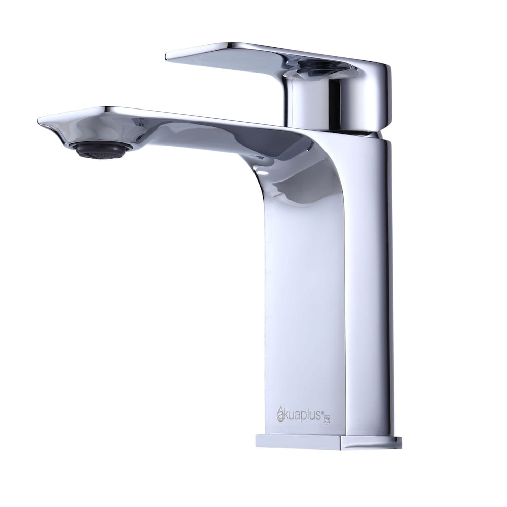 Single Handle Lavatory Faucet in Chrome Finish