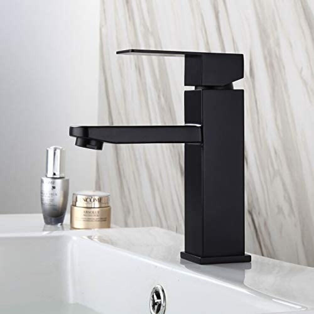 1 Hole Lead Free Brass Faucet In Black Color AI-34361