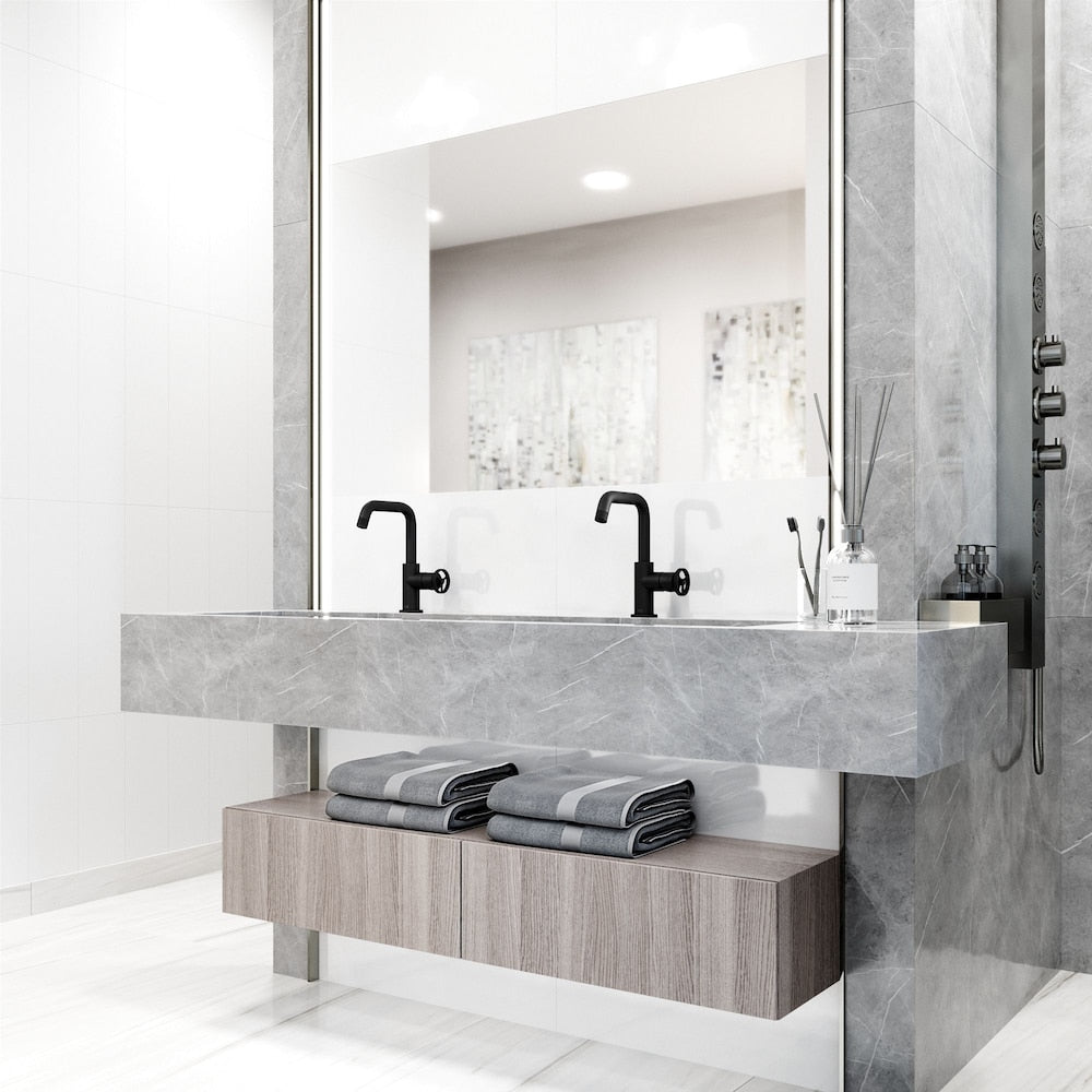 Robinet de salle de bain monotrou oblique Cass à poignée unique en noir mat