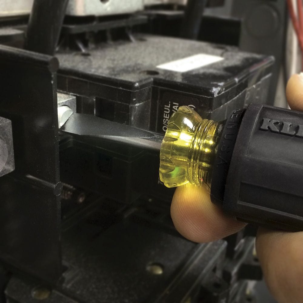 Jeu de tournevis assortis avec poignées à poignée coussinée (8 pièces)