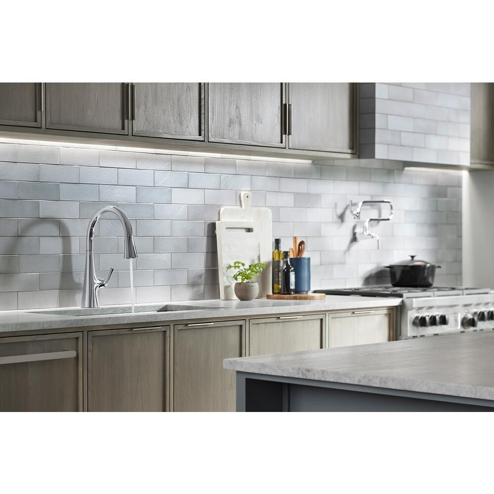 Robinet de cuisine Graze à poignée unique avec douchette rétractable et tête de pulvérisation à 3 fonctions en chrome poli