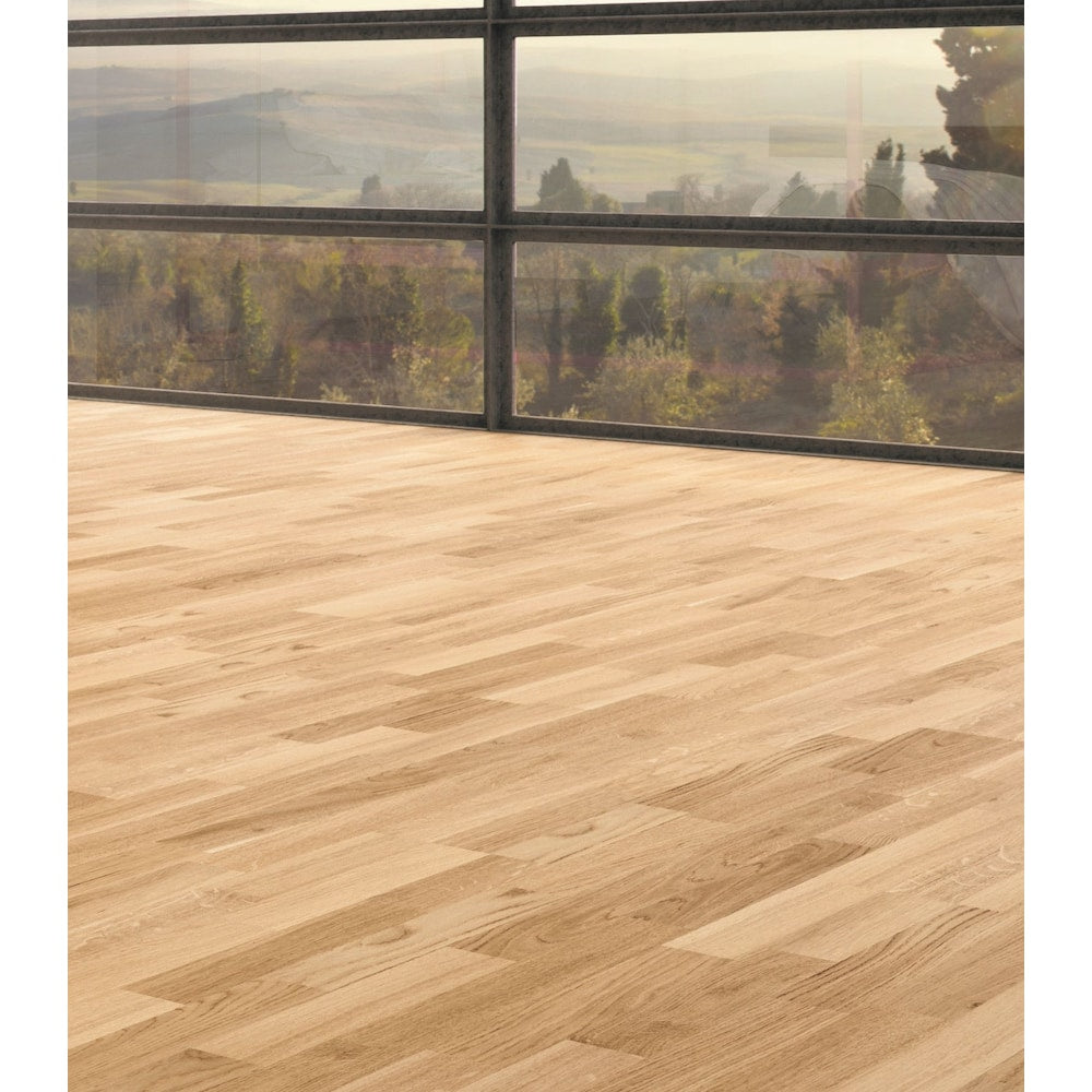 SQUARE EDGE Brushed European Oak Sample 7.19 inch Width x 6 inch Length