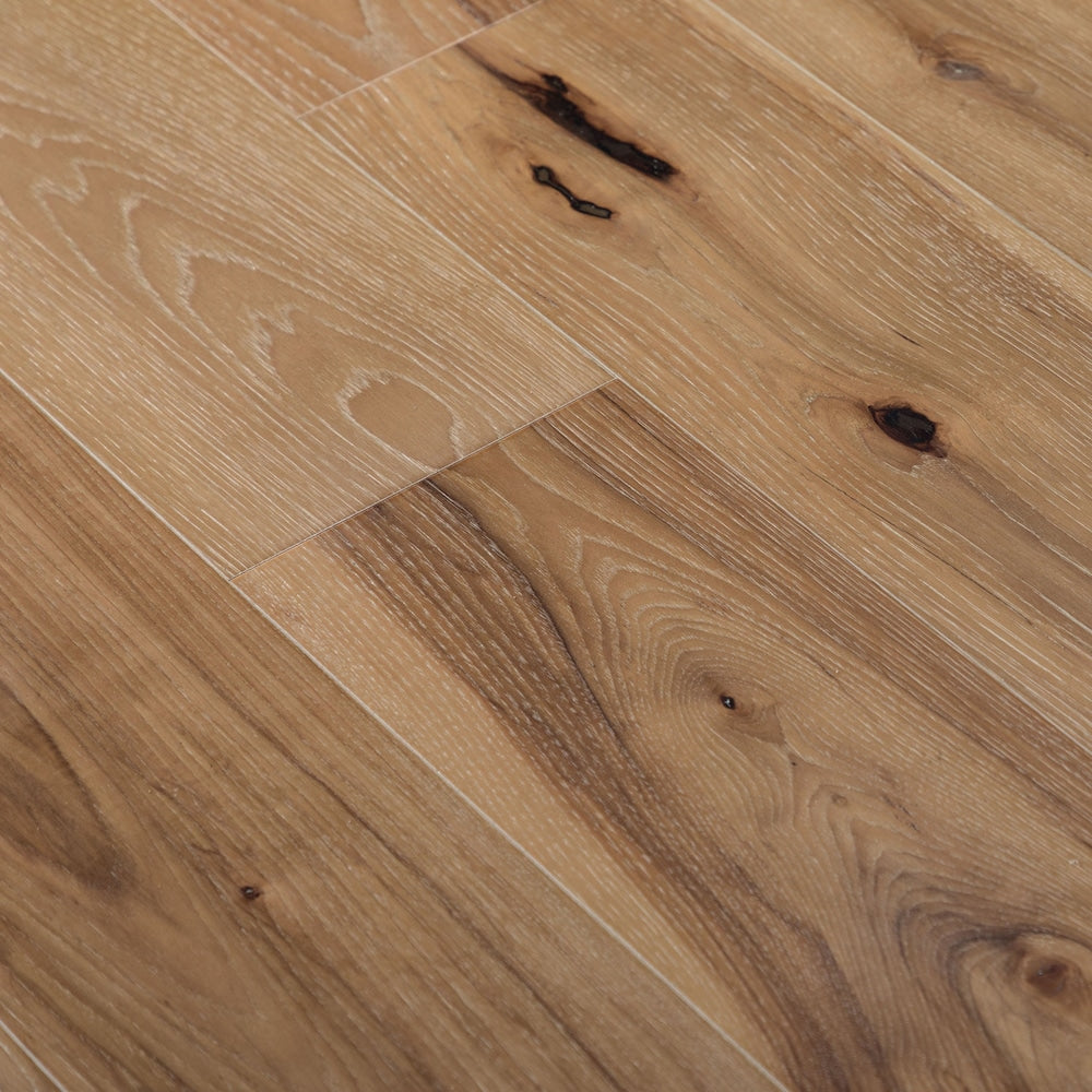 Sample-XXL Hickory Glazed 3/8-inch T x 7.5-inch W x 6-inch L Engineered Hardwood Flooring