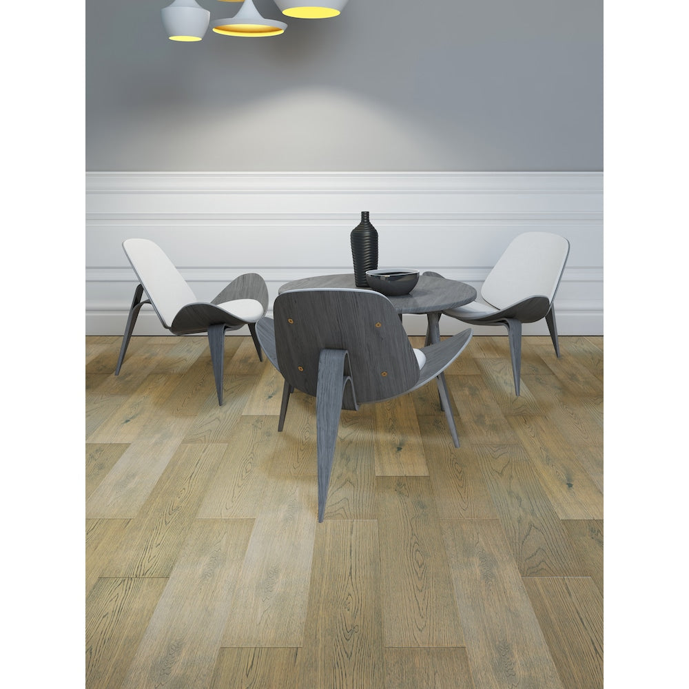 Chêne Euro Chievo 5/8 po x 6 1/2 po x longueur variable Eng. Plancher de bois franc (25,79 pi²/caisse)